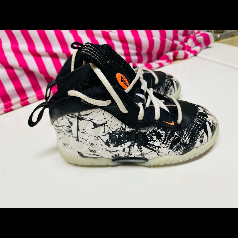 Nike Little Posite One Shattered Backboard size 1